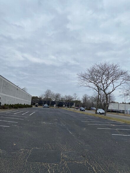 More Photos Of 100 Colin Dr, Holbrook Distribution For Sale