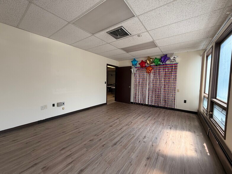 More Photos Of 333 School St, Pawtucket Medical For Sale