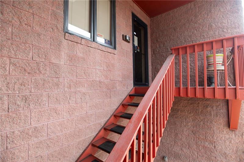 More Photos Of 1641 Saw Mill Run Blvd, Pittsburgh Light Manufacturing For Sale