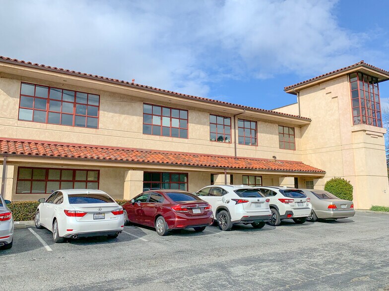 More Photos Of 26385 Carmel Rancho Blvd, Carmel Office For Sale