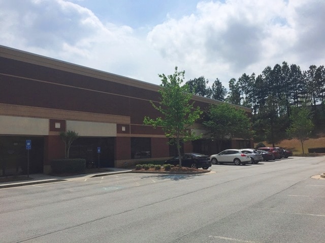 More Photos Of 4908 Golden Pky, Buford Light Distribution For Lease