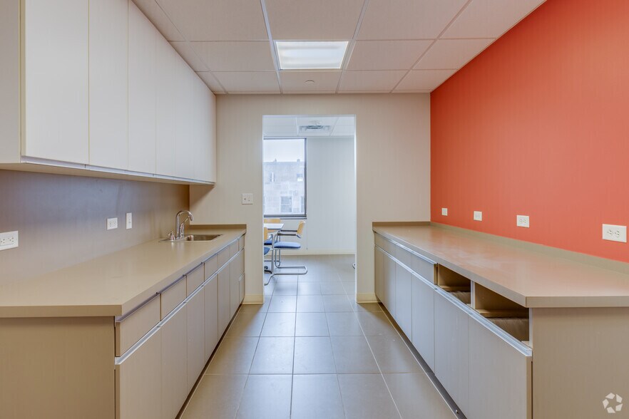 Photo of 14th Floor Ste 1400