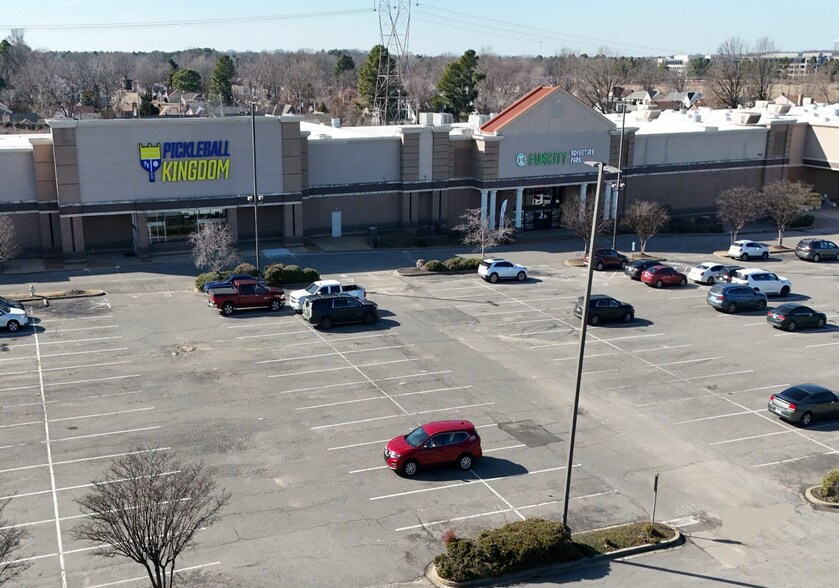 More Photos Of , Memphis General Retail For Sale