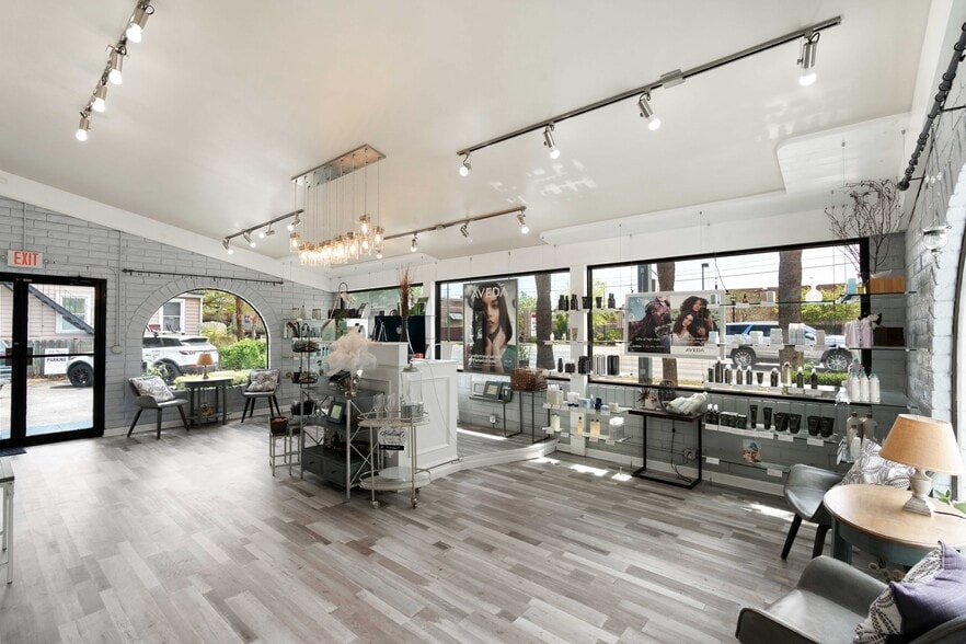 More Photos Of 916 Savannah Hwy, Charleston Freestanding For Lease