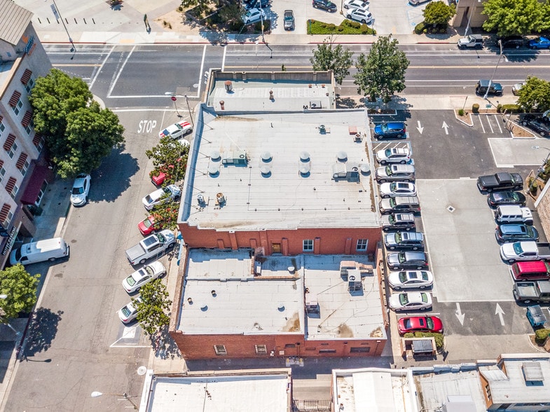More Photos Of 115-125 S Church St, Visalia Office For Lease