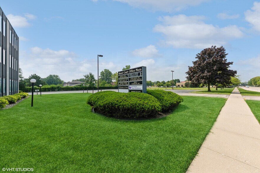More Photos Of 600 Russel Ct, Woodstock Office For Lease