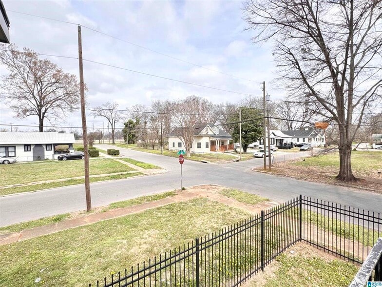 More Photos Of 137 59th St N, Birmingham Apartments For Sale