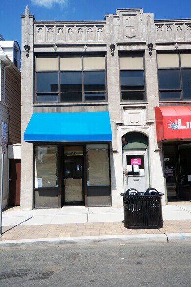 More Photos Of 191-193 Main St, Hackensack Storefront Retail Office For Lease