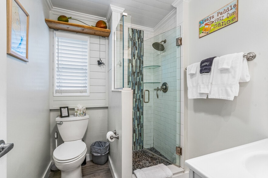 More Photos Of 11450 S Indian River Dr, Sebastian Hotel For Sale