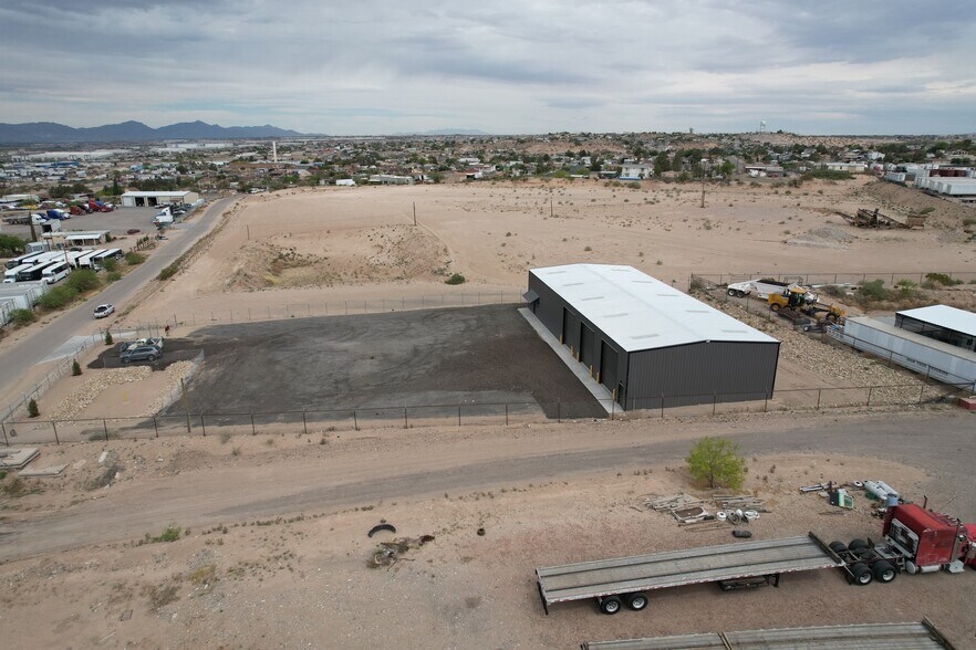 More Photos Of 980 Zabel ln, El Paso Warehouse For Sale