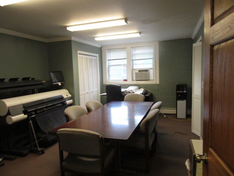 More Photos Of 2323 Second Ave, Schenectady Warehouse For Sale