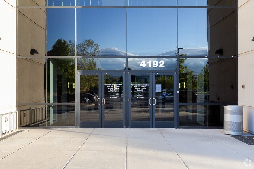 More Photos Of 4192 S Riverboat Rd, Salt Lake City Office For Sale