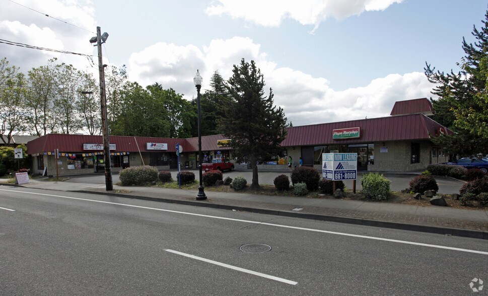 More Photos Of 64-90 NE Division St, Gresham Restaurant For Lease
