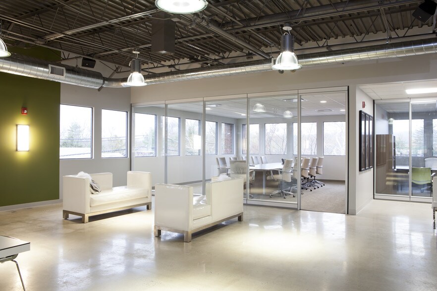 More Photos Of 277-281 Witherspoon St, Princeton Medical For Lease