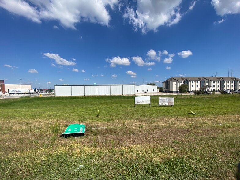 More Photos Of 2023 H O Mills hwy, Port Arthur Warehouse For Lease