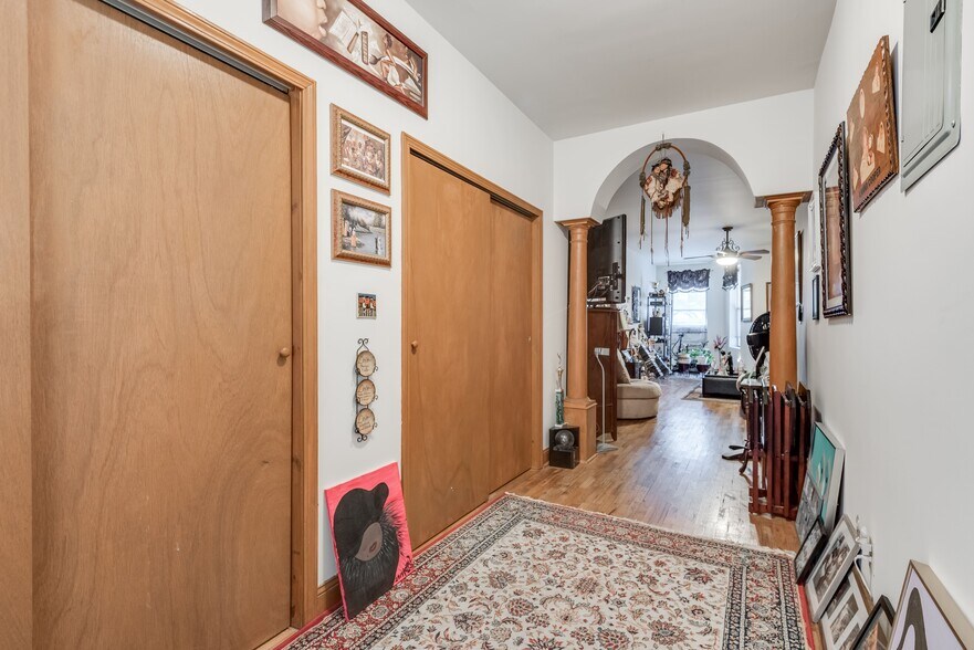 More Photos Of 898 Hancock St, Brooklyn Apartments For Sale