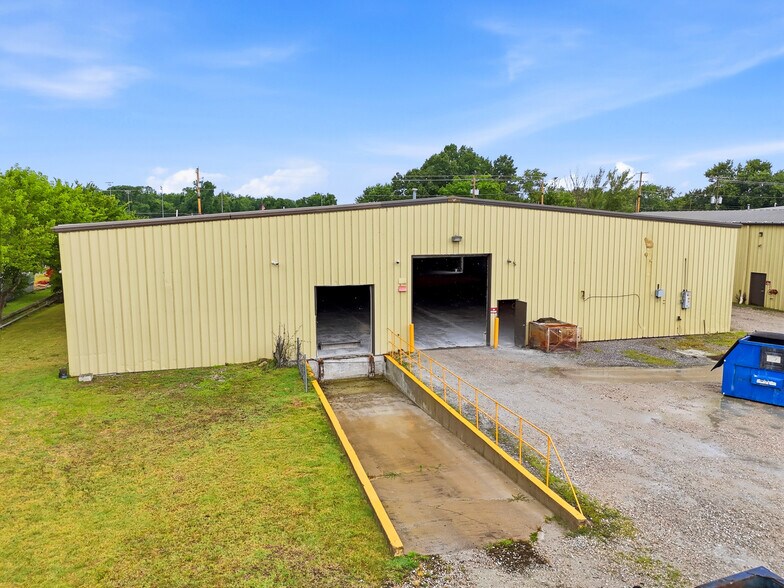 More Photos Of 2489 County Road 1, South Point Warehouse For Sale
