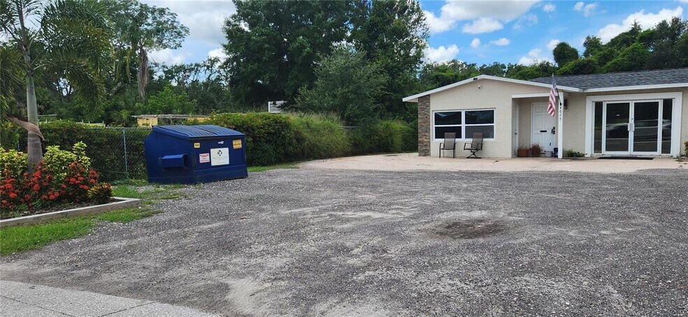 More Photos Of 4623-4625 Land O Lakes Blvd, Land O' Lakes Freestanding For Sale