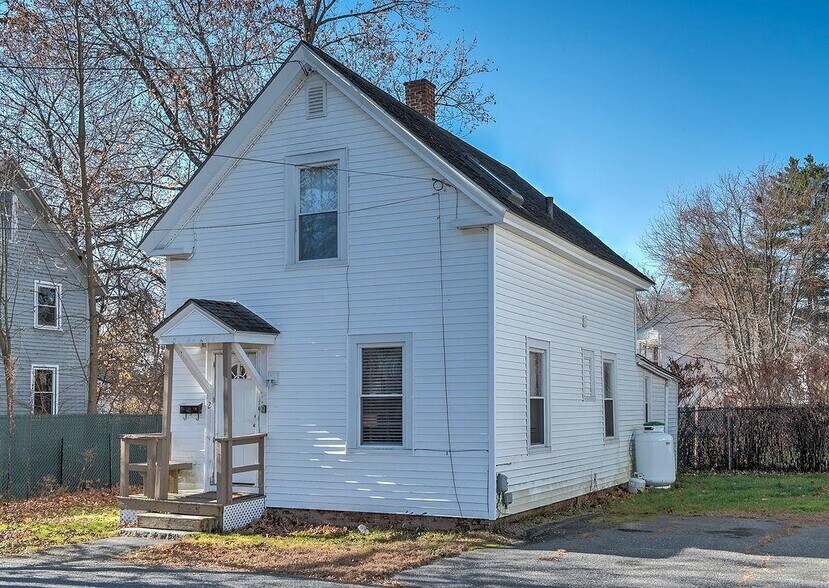 More Photos Of 28 Green St, Keene Apartments For Sale