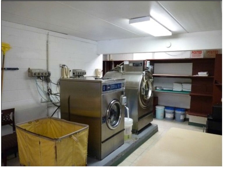 More Photos Of 4265 Shirley Dr, Atlanta Hotel For Sale