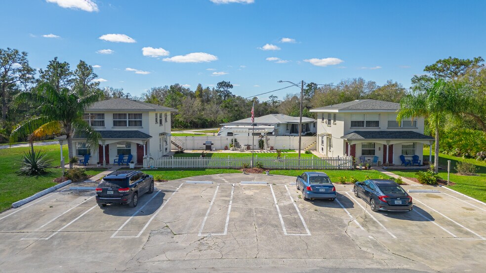 More Photos Of 6900 Miami Dr, Indian Lake Estates Apartments For Sale