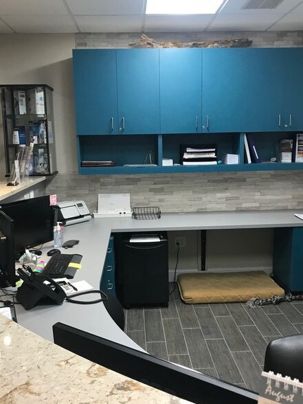 More Photos Of 851 Main St, Weymouth Medical For Lease