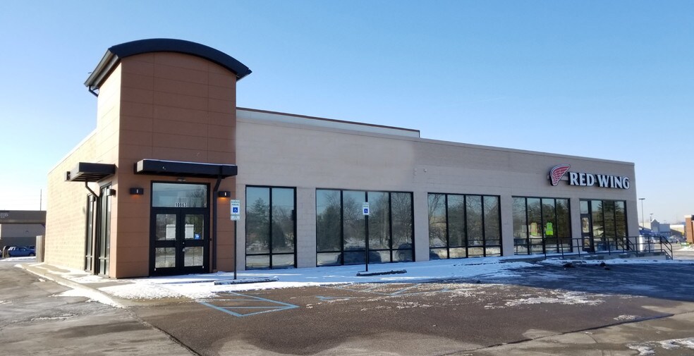 More Photos Of 10863 E Washington St, Indianapolis Freestanding For Lease