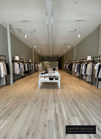 More Photos Of 121 S 4th St, Manhattan General Retail For Lease