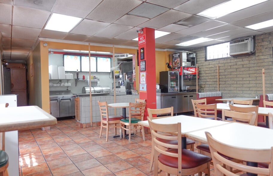 More Photos Of 111 E 2700 S, Salt Lake City General Retail For Sale