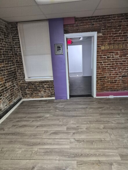 More Photos Of 1339-1341 N 2nd St, Harrisburg Storefront Retail Residential For Lease