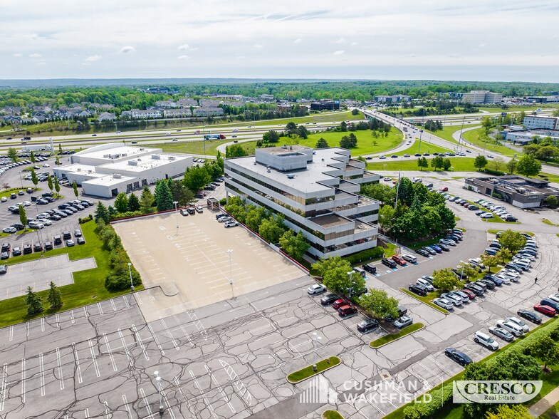 More Photos Of 3401 Enterprise Pky, Beachwood Office For Lease