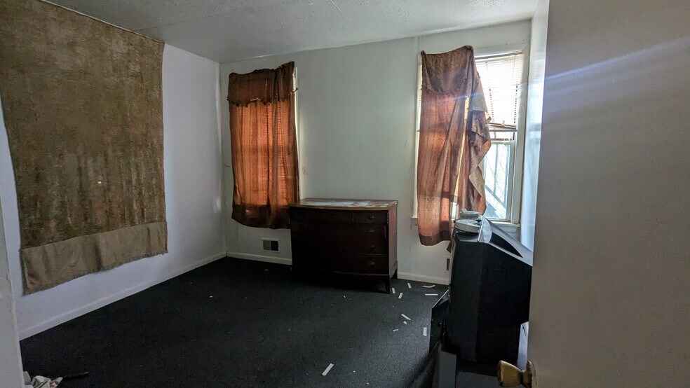 More Photos Of 315 Lowell St, Pittsburgh Apartments For Sale