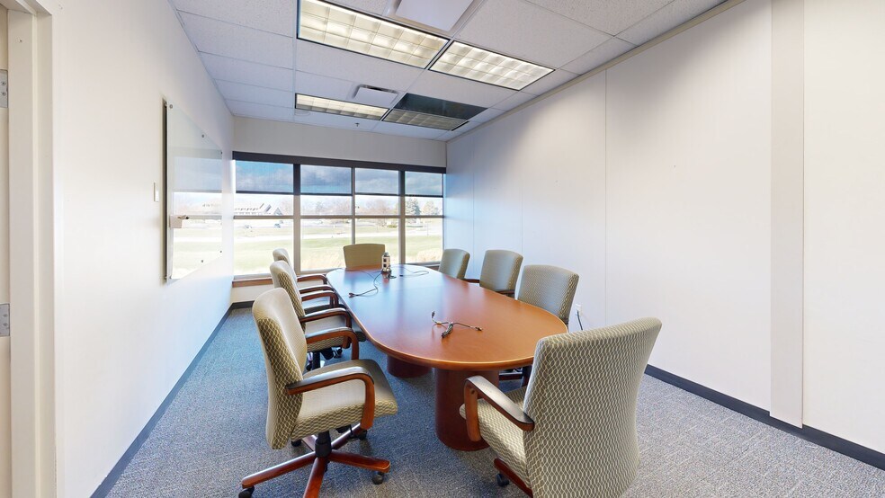 More Photos Of 4640 Trueman Blvd, Hilliard Office For Lease