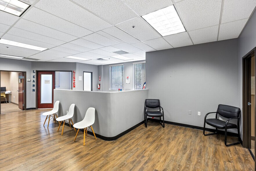 More Photos Of 4001 E Mountain Sky Ave, Phoenix Medical For Lease