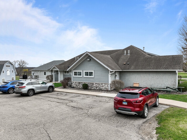 More Photos Of 201 Geneva National Ave, Lake Geneva Office For Sale