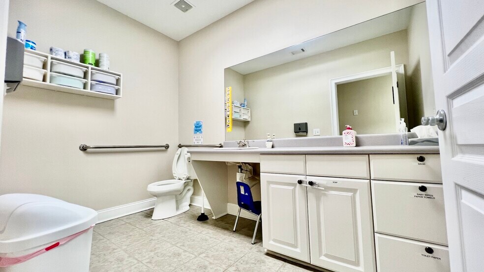 More Photos Of 4080 McGinnis Ferry Rd, Alpharetta Office For Sale