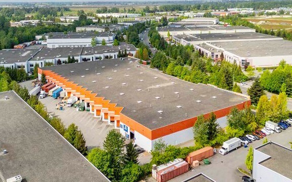 More Photos Of 8085 N Fraser Way, Burnaby Warehouse For Lease