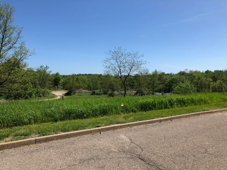 More Photos Of 600 Mosites Way, Pittsburgh Land For Sale