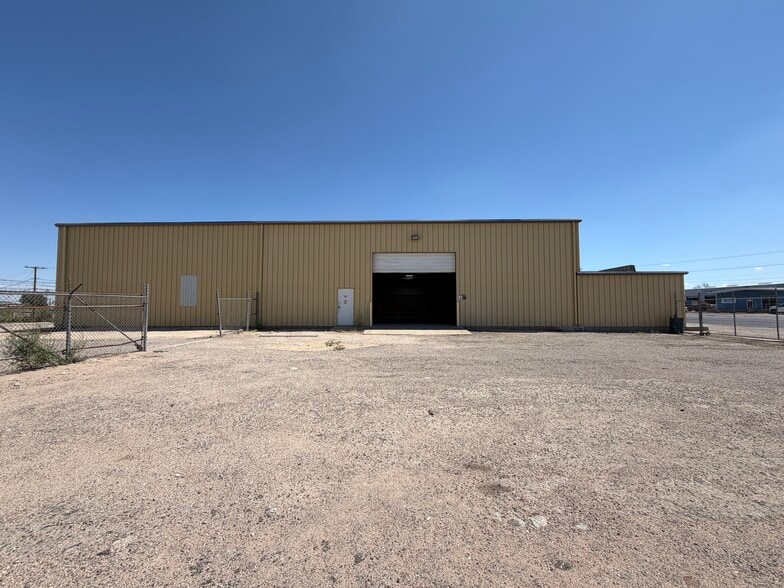 More Photos Of 3762 Kermit Hwy, Odessa Warehouse For Sale