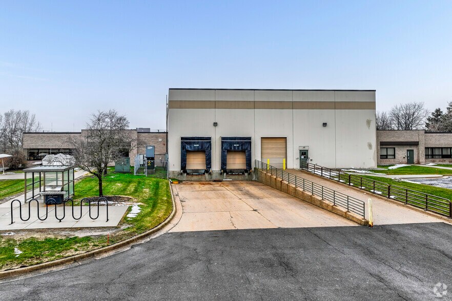 More Photos Of 4440 Hagadorn Rd, Okemos Light Manufacturing For Lease