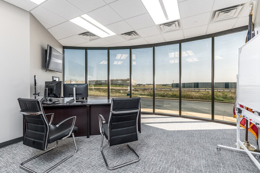 More Photos Of 3681 Prism Ln, Kieler Office For Sale