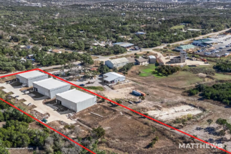 Primary Photo Of 9417 Circle Dr, Austin Warehouse For Lease