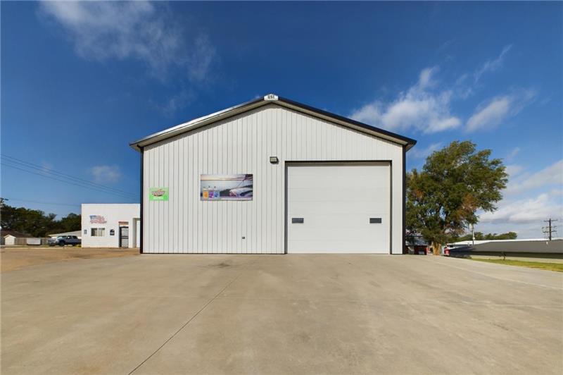 More Photos Of 221 Main St, Jetmore Auto Repair For Sale