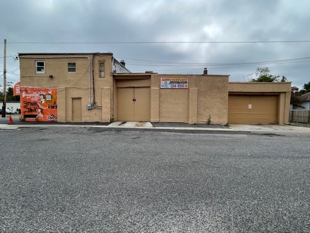 More Photos Of 125 Carleton Ave, Central Islip Freestanding For Sale