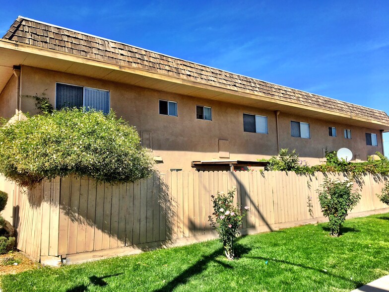 More Photos Of 961 Wakefield Rd, Turlock Apartments For Sale