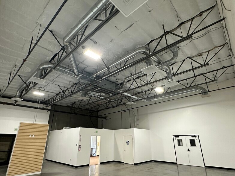 More Photos Of 1101 Horizon Dr, Fairfield Manufacturing For Lease