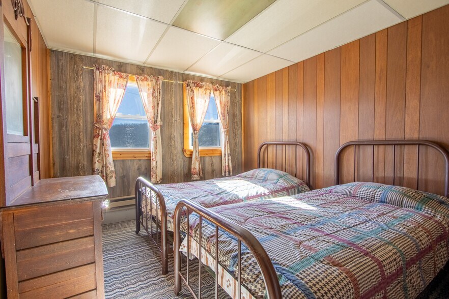 More Photos Of 263 Como Rd, Lake Como Specialty For Sale