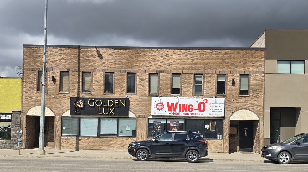 Primary Photo Of 618-620 Main St N, Moose Jaw Restaurant For Sale