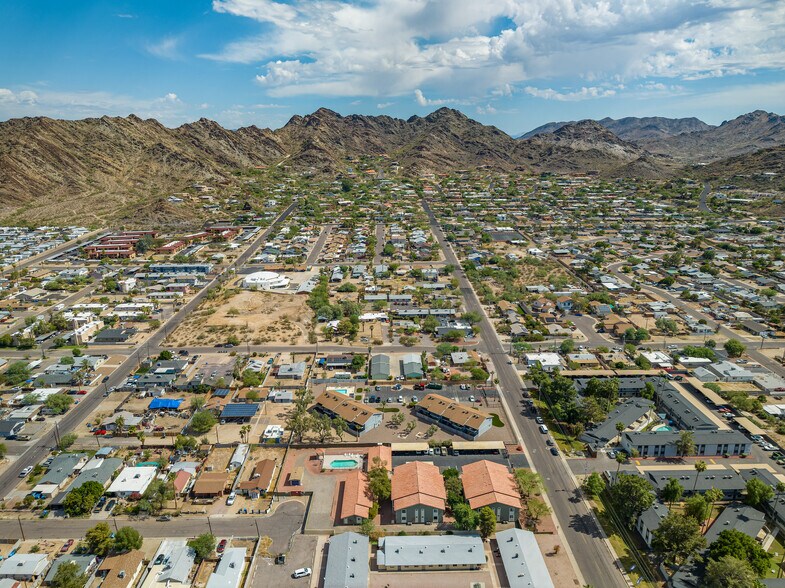 More Photos Of 1346 E Mountain View Rd, Phoenix Apartments For Sale