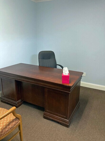 More Photos Of 1105-1113 SW Martin Downs Blvd, Palm City Freestanding For Lease